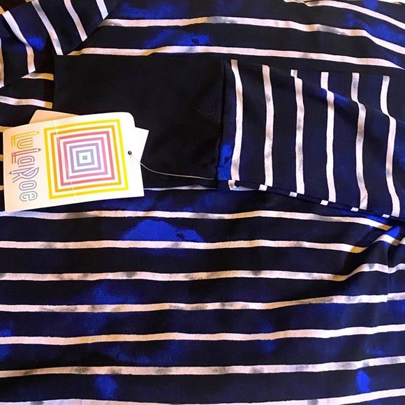 LuLaRoe Amber Hoodie Blue Tie Dye Striped NWT Size Small - Picture 9 of 10
